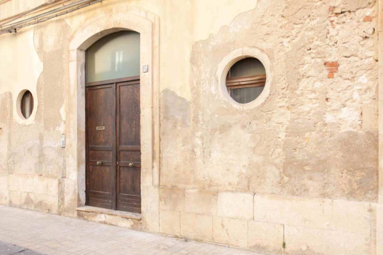 סירקוזה Ortigia Sunset Apartments - Xenia Sicily Villas מראה חיצוני תמונה