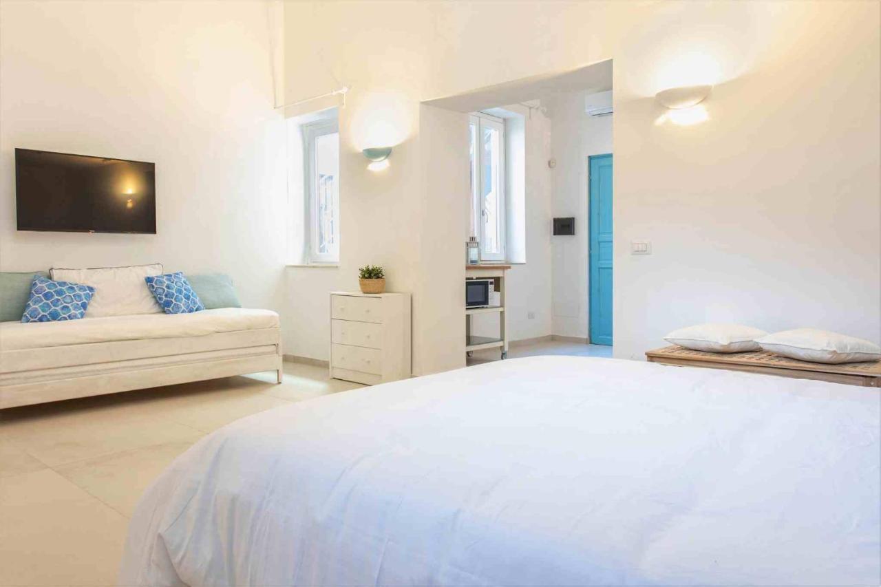 סירקוזה Ortigia Sunset Apartments - Xenia Sicily Villas מראה חיצוני תמונה